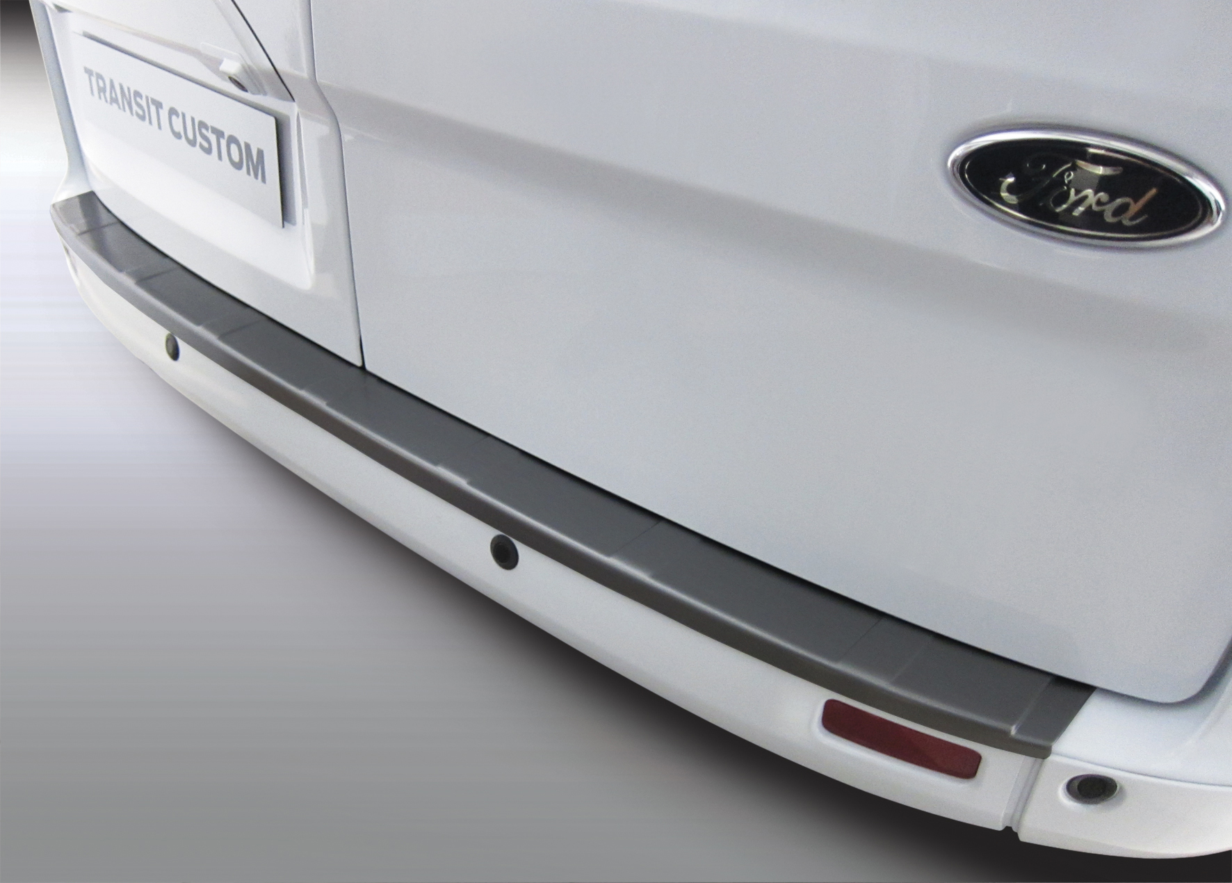 Накладка заднего бампера Ford Transit / Tourneo Custom, 2012-н.в.